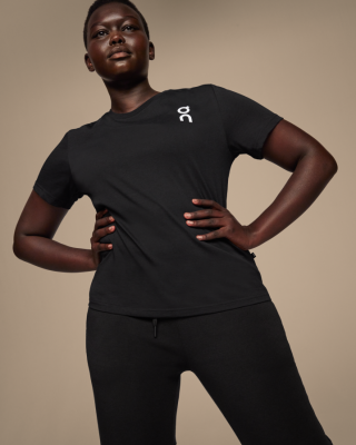 On Running mujer negro gráfico-T