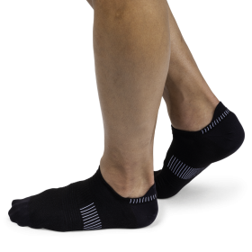 On Runningnegro/negro Calcetín bajo ultraligero